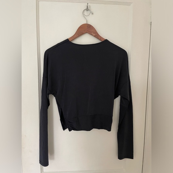 Love, Bonito Rebekah Cupro Knotted Crop Top - Picture 5 of 5